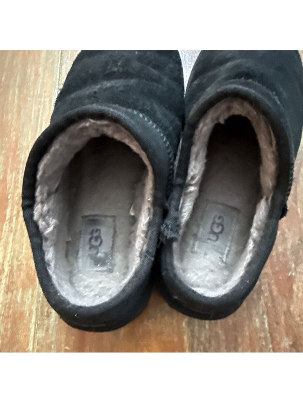 UGG Black Suede Shearling Lined Clog Slippers Size 9 - Picture 9 of 10